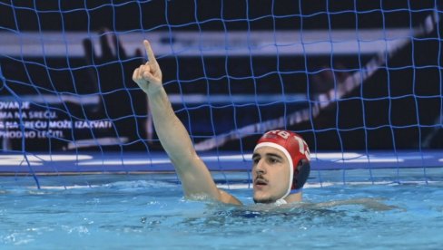 ГЛУШАЦ САЧУВАО ТРИ БОДА: Ватерполисти Новог Београда  на старту друге фазе Лиге шампиона савладали Олимпијакос