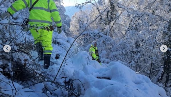 СТИЖЕ ОТОПЉЕЊЕ, А ОНДА ДОЛАЗИ ЗВЕР ИЗ СИБИРА После +12 ледена кошава креће у јуриш: Ево када зима задаје нови, брутални ударац