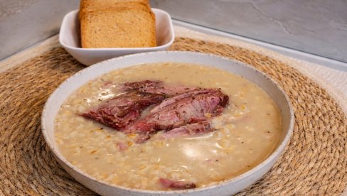 GRERŠLA SA DIMLJENIM MESOM: Recept za zdrav ručak