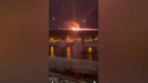 DECA POLIVALA BENZINOM I PALILA MOST U ČAČKU: Jezive scene nakon dočeka Srpske nove godine (VIDEO)