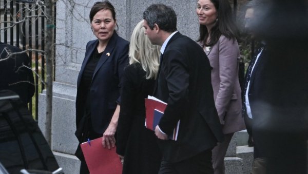 ГРЕНЛАНД ЧЕКА НА ОДЛУКЕ :   Бројне европске земље послале извиђачке мисије, да истраже могући војни допринос региону