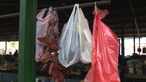 ISTINE I ZABLUDE O BIORAZGRADIVIM KESAMA: Da li se ova vrsta plastike zaista razlaže?