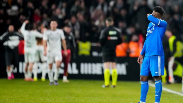 ХАОС КАКАВ СЕ НЕ ПАМТИ! Реал Мадрид отпушта тренера после ЈЕДНЕ утакмице?!