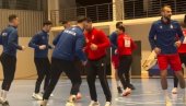 НЕСТВАРНО! Ево шта се дешава у табору орлова пред Србија - Аустрија, одлучујућу утакмицу на Европском првенству у рукомету