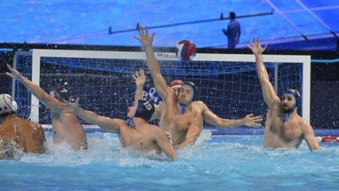ВЕЧНИ КЛАСИК ЗА МЕДАЉУ: Ватерполисте Србије победа над Мађарима води у полуфинале Европског пренства у Београду