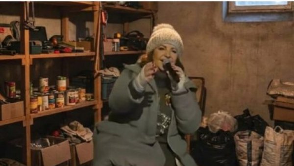 БЛОКАДЕРИ ПОНОВО БРУТАЛНО ТЕРОРИШУ БЕЗ ТРУНКЕ ЕМПАТИЈЕ: Бекута им опет главна жртва за дизање на стуб срама (ФОТО)