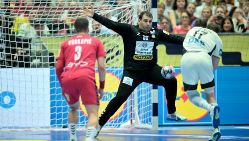 ПРЕСУДИЛА ЈЕ ЉУБАВ ПРЕМА СРБИЈИ: Моћна изјава Милосављева после победе над Немачком