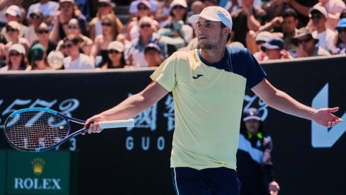 KRAJ ZA SRBINA U MONTE KARLU: Kecmanović ispao na startu prvog Mastersa na šljaci