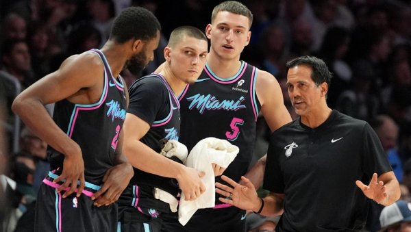 ГДЕ ЈЕ НЕСТАО НИКОЛА ЈОВИЋ? Мајами након велике неизвесности срушио НБА шампиона (ВИДЕО)