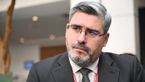 СТАРОВИЋ ОДГОВОРИО ЛОПАНДИЋУ:  Биће да је, као и увек, у питању снобизам