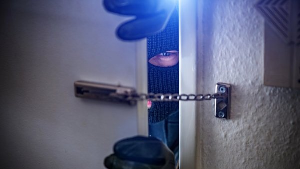 ПОЛИЦИЈА ЗАПАЊЕНА: Опљачакан чувени фудбалер, ево шта су му лопови однели из хотелске собе