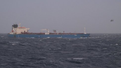 ФРАНЦУСКА МОРНАРИЦА ЗАПЛЕНИЛА ТАНКЕР СА НАФТОМ ИЗ РУСИЈЕ Макрон: Акција део борбе против тзв. флоте у сенци