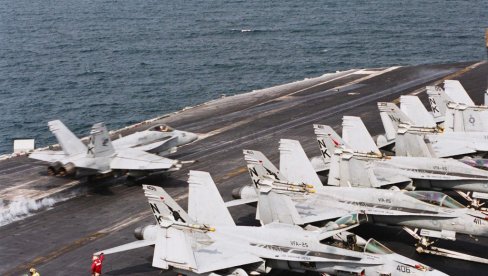 IMAMO MNOGO RATNIH BRODOVA KOJI SE KREĆU KA IRANU Tramp: Radije bih da se ništa ne desi, ali ih vrlo pomno pratimo...