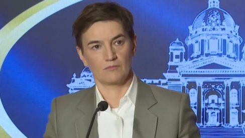 DEBATOVALA BIH SA VAMA KAD BI IMALA SA KIM Brnabić odgovorila blokaderima: Ako želite transparentnost, krenite od sebe (FOTO)