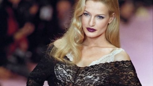 БИЛА ЈЕ ИКОНА 90-ИХ, ОПТУЖИЛА ОЦА ЗА СИЛОВАЊЕ, ПА ЈЕ СТАВИЛИ У УСТАНОВУ: Жена чијом су лепотом су сви били опчињени се повукла на врхунцу