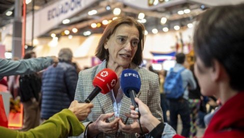 DIREKTORKA FITUR-A POSETILA ŠTAND SRBIJE Ministar Mali: Još snažniji nastup 2027. godine