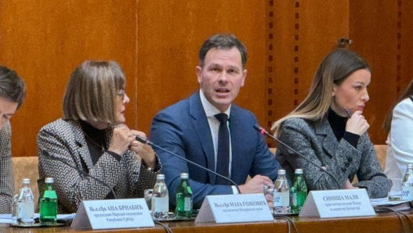 15. МАЈ ЈЕ МНОГО ВАЖАН ДАТУМ Синиша Мали: Потребно нам је око 20.000 волонтера