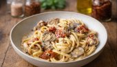 KREMASTA PASTA SA PEČURKAMA I SUŠENIM PARADAJZOM: Italijanski klasik gotov za 20 minuta