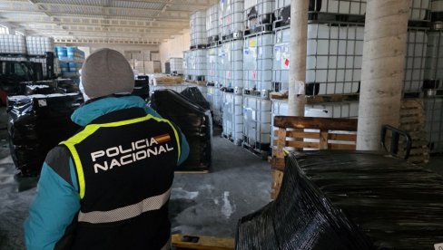 УЗЕЛИ 100.000 ЕВРА НА ПРЕВАРИ СИН У НЕВОЉИ: У акцији шпанске полиције ухапшена група коју је предводила жена