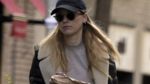 НАКОН СКАНДАЛОЗНОГ СУЂЕЊА ОТИШЛА ИЗ АМЕРИКЕ И ОСТАЛА БЕЗ ГЛАСА: Где је данас и како зарађује за живот Амбер Херд?