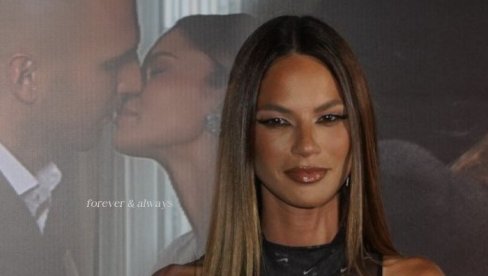 DANIJELA DIMITROVSKA SE UDALA U HALJINI VIKTORIJE BEKAM: Ona ju je nosila kada je išla na večeru sa kraljem Čarlsom (FOTO)