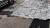 ПРЕВОЗИЛИ КУТИЈЕ МАРИХУАНЕ, А У СТАНУ КРИЛИ КОКАИН: У тужилаштву саслушано двоје, предложен притвор
