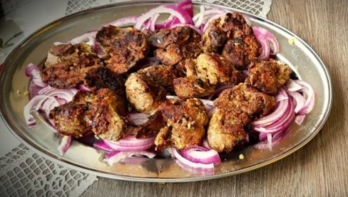 КАФАНСКА ДЖИГЕРИЦА СА ЛУКОМ: Ручак који се спрема за час, а посластица је за праве гурмане (ВИДЕО)