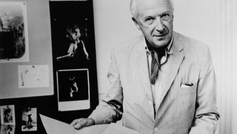 НОСИО ЈЕ КАРМИН ПРЕ СВИХ, БИО У ВЕЗИ СА ГАРИЈЕМ КУПЕРОМ: Животна прича чувеног фотографа који је сликао и краљевску породицу