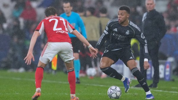 МОЛИМ НАВИЈАЧЕ, МОЛИМ! Килијан Мбапе: Немам јасно објашњење!