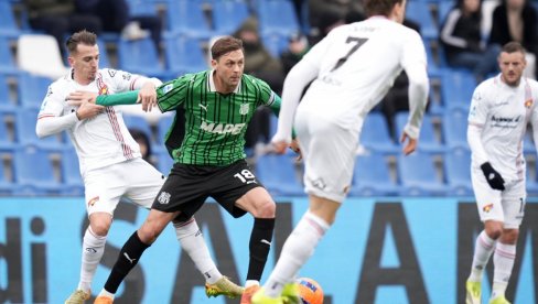 IMA I TOGA:  Nemanja Matić smenio trenera u Seriji A