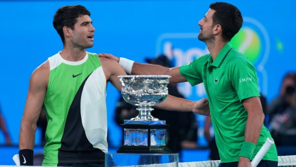 НАРАВНО ДА СВИМ СРЦЕМ НАВИЈАМ ЗА ЂОКОВИЋА Вучић о  финалу овогодишњег Аустралијан опена