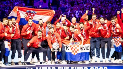 KAKAV OBRT! Biće i doček i Tompson, Vlada Hrvatske podržala ustaške orgije