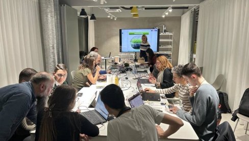 ПАМЕТНА ШКОЛСKА БАШТА: Радионице за средњошколце, студенте и одрасле