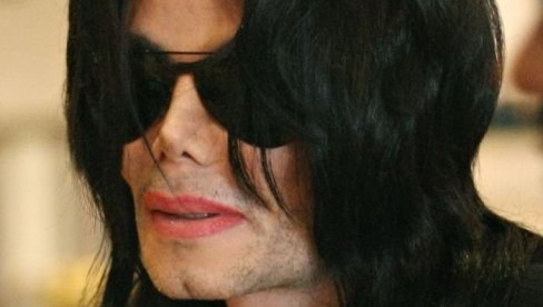 NOVI DETALJI IZ ŽIVOTA MAJKLA DŽEKSONA PONOVO UZBURKALI JAVNOST: Neobjavljeni snimci, razgovori o deci, priznanja!