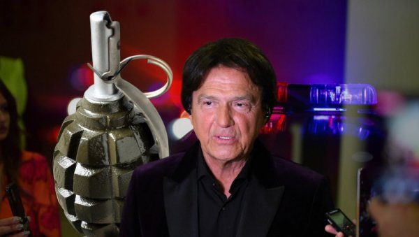 ЈЕДИНА БИЛА У КУЋИ КАДА ЈЕ БАЧЕНА БОМБА: Чолина млађа ћерка Лара утучена, гледала у једну тачку и ћутала (ФОТО)