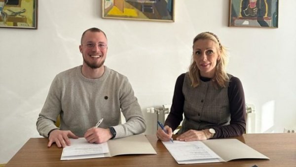 ОБНОВЉЕНА ПОГОДНОСТ ЗА ЧЛАНОВЕ ГРАДСКЕ БИБЛИОТЕКЕ ВЛАДИСЛАВ ПЕТКОВИЋ ДИС У ЧАЧКУ   Књиге опет и за - слушање