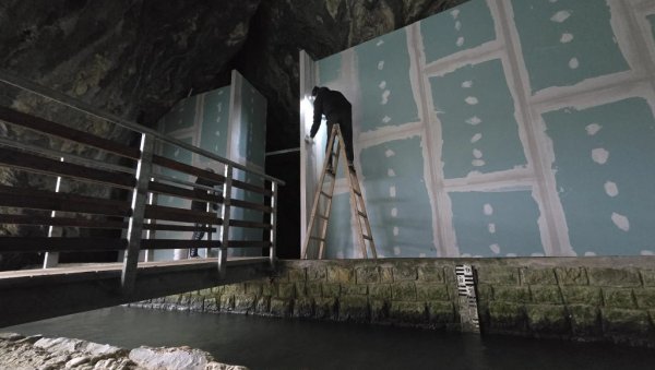 ПЛАНИРАЛИ ЕКСКЛУЗИВНУ ЗАБАВУ У ПЕТНИЧКОЈ ПЕЋИНИ: Спречена скандалозна злоупотреба заштићеног драгуља природе