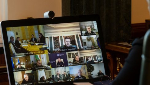 UKRAJINA MENJA PREGOVARAČKU POZICIJU: Sinoćni ruski napad prevršio svaku meru - rekordne 32 balističke rakete, 28 krstarećih i 450 dronova