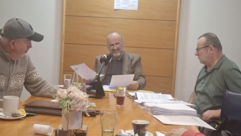 РАДНИЦИ НИКШИЋКИХ РУДНИКА БОКСИТА ТВРДЕ ДА СУ ЖРТВЕ ПЉАЧКАШКЕ ПРИВАТИЗАЦИЈЕ   Опљачкали и утробу земље!