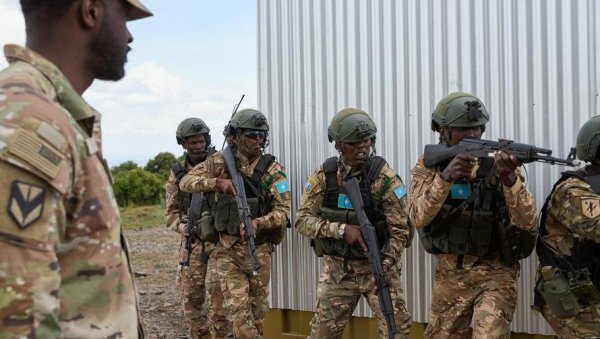 ДО ОВЕ ГОДИНЕ ЋЕ ИЗБИТИ ТРЕЋИ СВЕТСКИ РАТ Становници забринути због мрачног сценарија