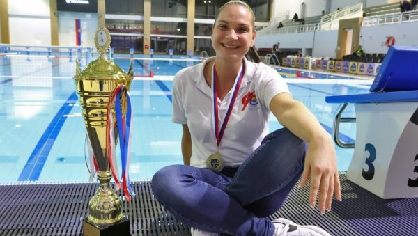 ПРВА ДАМА НОВОСАДСКОГ ВАТЕРПОЛА : Слађана Дрезгић, тренер Женског ватерполо клуба Војводина