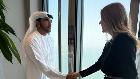 У МАРТУ КУПОПРОДАЈНИ УГОВОР ЗА НИС: Министарка Ђедовић Хандановић са руководством фирме из Емирата - Приоритет да рафинерија настави да ради