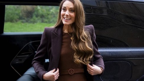 KEJT MIDLTON OBUKLA HALJINU KOJU SVAKA ŽENA MORA DA IMA U ORMANU: Ističe na telu sve najbolje, nema elegantnijeg modela