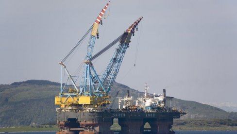 REKORDNA ISPORUKA NAFTE: IEA odlučila da pusti na tržište 400 miliona barela crnog zlata iz rezervi