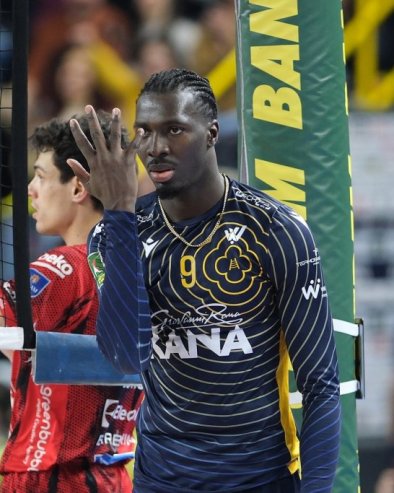 ЗА ЉУБИТЕЉЕ ОДБОЈКЕ: Предлози са мечева широм Европе