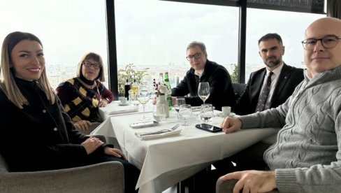 VUČIĆ SA PETROVARADINSKE TVRĐAVE: Bistrimo svetsku politiku i kujemo planove za ubrzani razvoj Novog Sada i Srbije