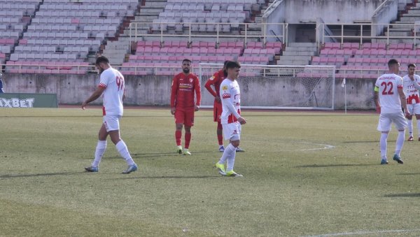 ТАКИС ЛЕМОНИС ПРОБУДИО РАДНИЧКИ: Нишлије оствариле важну победу у Суперлиги Србије