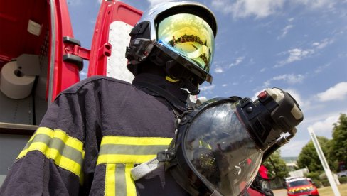 VATRA U MONPELJEU: Jedna osoba poginula, 80 evakuisano u požaru u skloništu za beskućnike