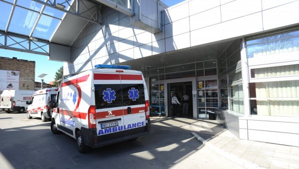 НЕГАТИВАН УТИЦАЈ ЕКРАНА НА РАЗВОЈ ДЕТЕТА : Едукација родитеља у Дому здравља у Новом Саду