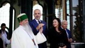 I ALBANIJA HOĆE SVOJ, BEKTAŠIJSKI VATIKAN: Iznova pokrenuta priča o stvaranju mikro-države derviškog reda u Tirani